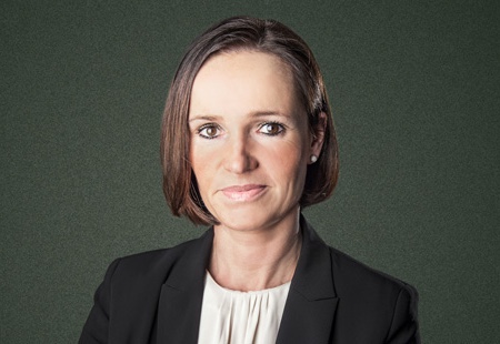 Portraitfoto von Frau Rechtsanwältin Nicole Wagner