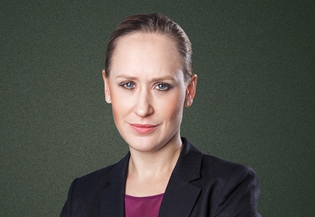 Portraitfoto von Frau Rechtsanwältin Sandra Timmann
