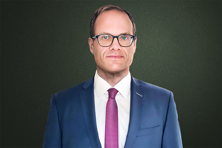 Porträt von Rechtsanwalt Sven Kohlrusch, Fachanwalt für Medizinrecht, Standort Magdeburg.