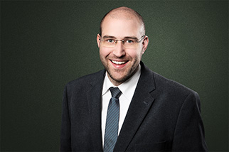 Porträt von Rechtsanwalt Kristof Kuprian, Standort Bochum.
