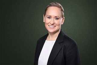 Porträt von Rechtsanwältin Sandra Timmann, Fachanwältin für Medizinrecht, Standort Bochum.