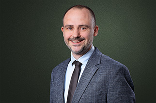Porträt von Rechtsanwalt mr. Jan Twachtmann, LL. M., Fachanwalt für Medizinrecht, Standort Bochum.
